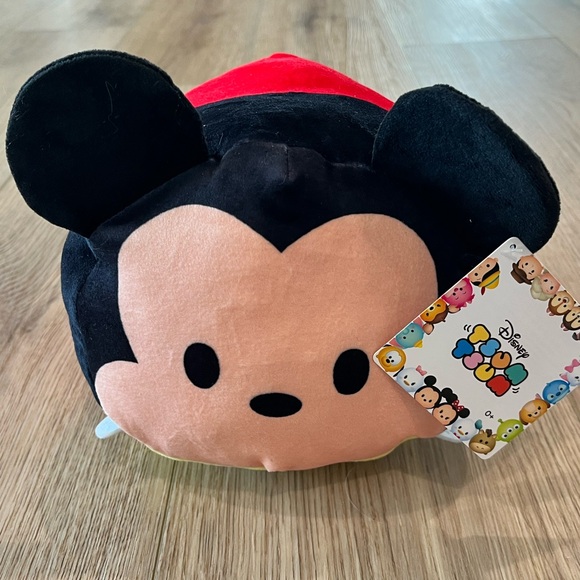 Disney Tsum Tsum Mickey Mouse Plush - Black and Red - Picture 1 of 4